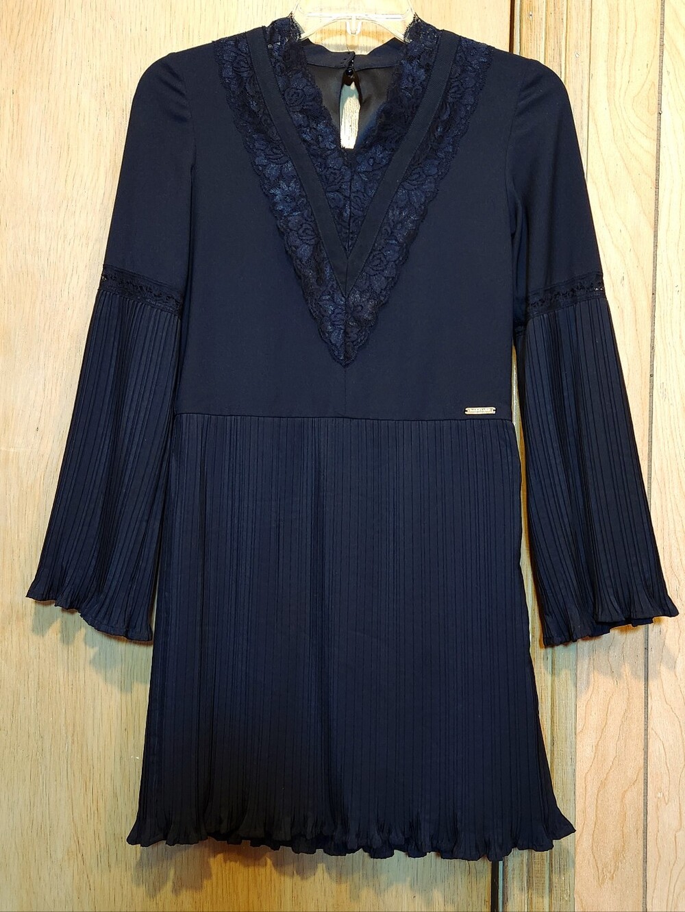 Marciano Guess Cloudia Dress Sz 12 Black Mini Pleated Lace Long Sleeve